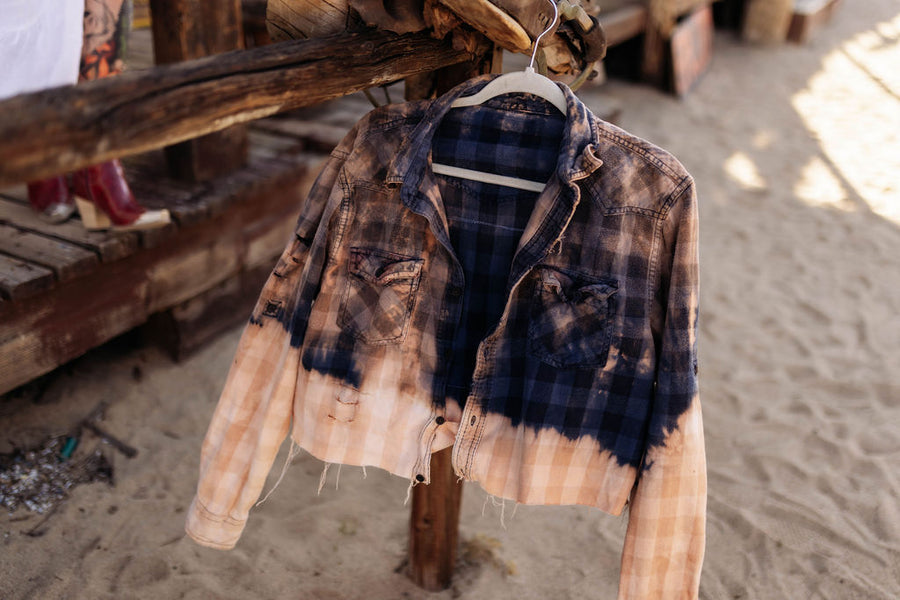 GARAGE FLANNELS - CROP VINTAGE