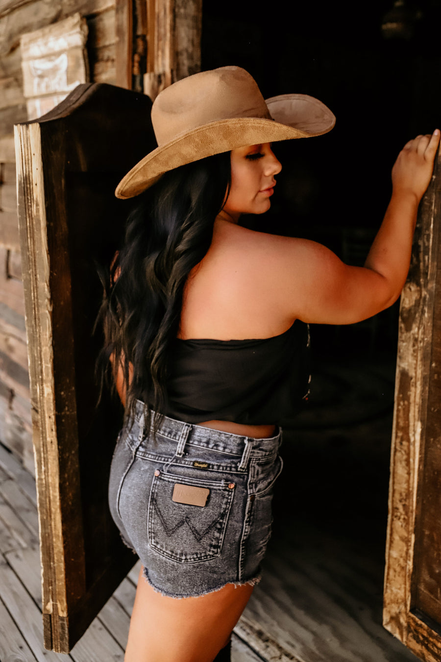 THE LEGEND COWBOY HAT
