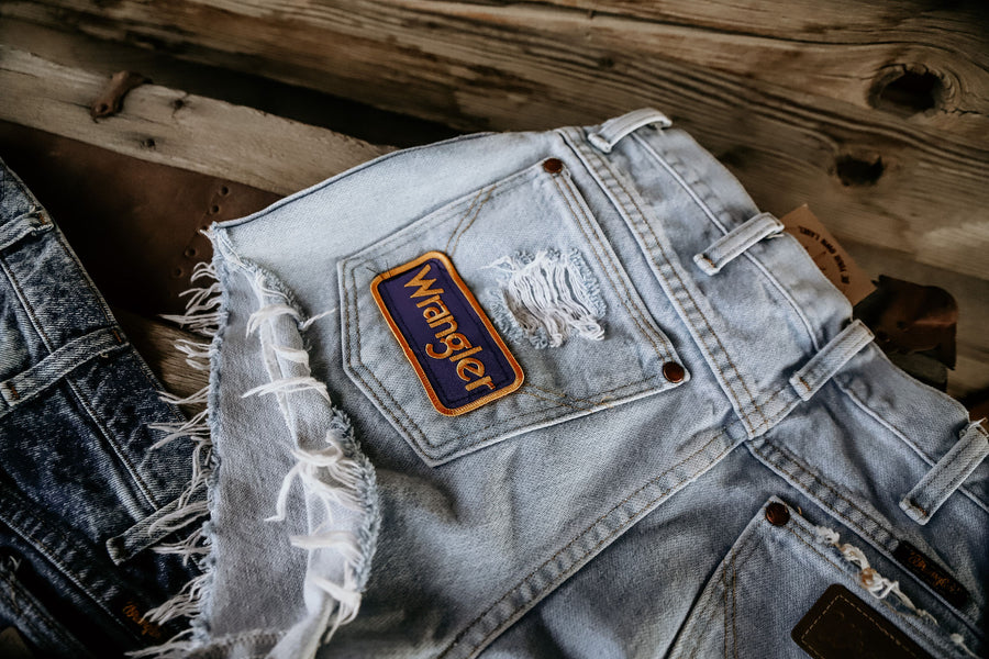 COUNTRY GIRL WRANGLER SHORTS