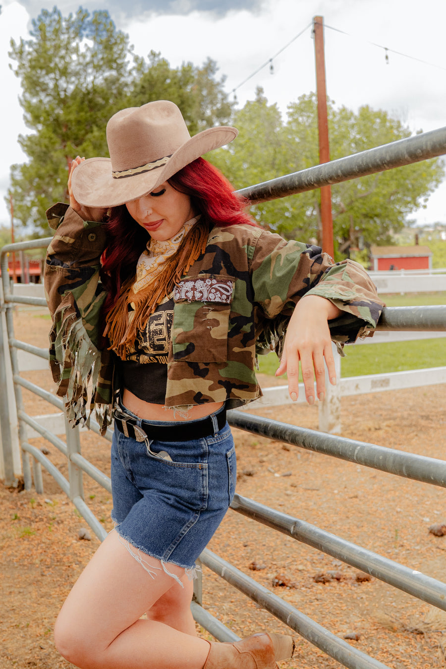 GARAGE FRINGE CAMO JACKETS