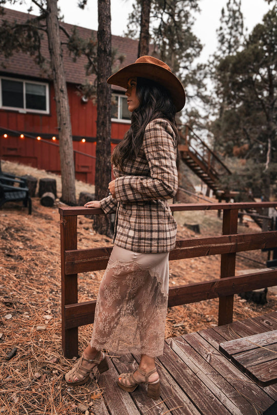 The Champaign Evenings Lace Maxi Skirt
