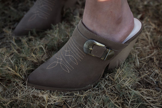 The Dixie Western Mules - Suede